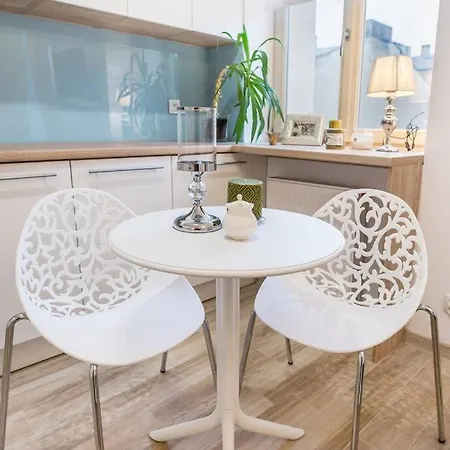 Old Town Apartments - T32 Kraków Zewnętrze zdjęcie