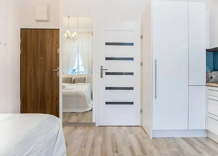 Old Town Apartments - T32